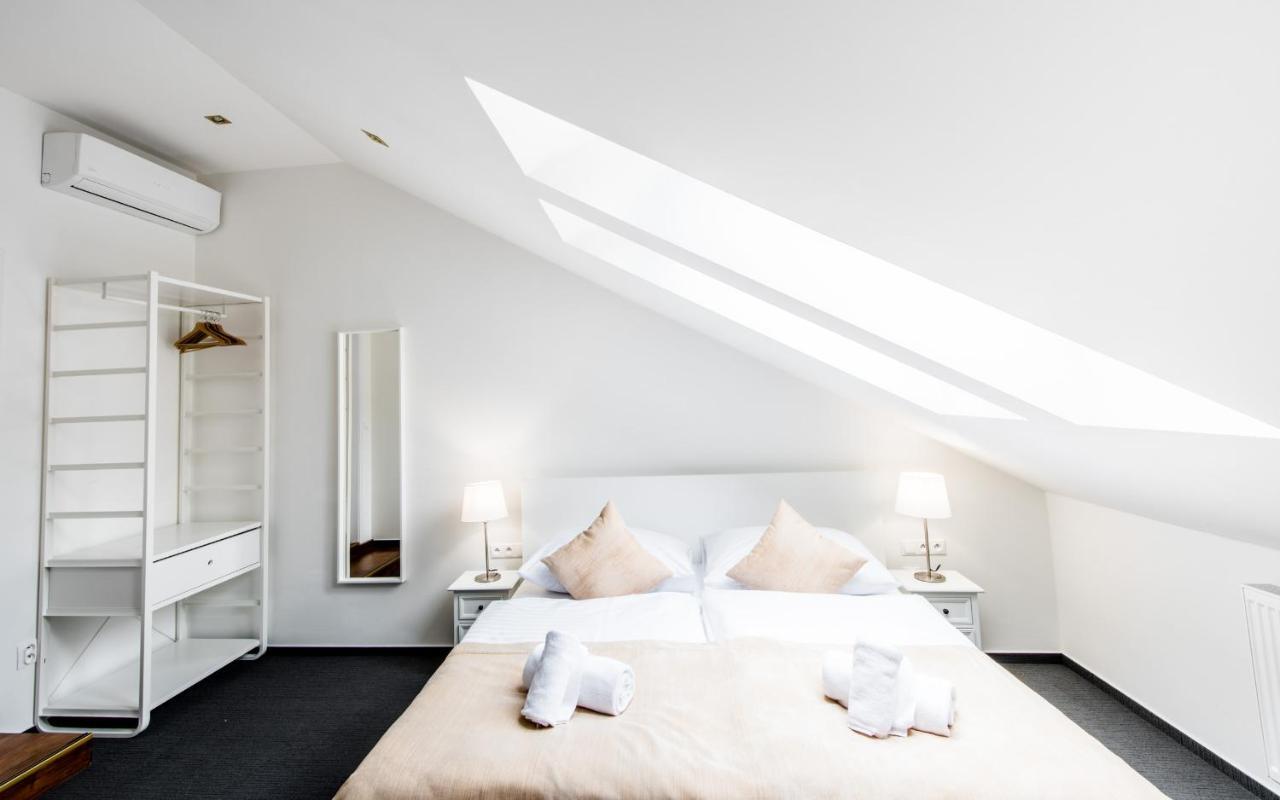 Downtown Bratislava B&B Luaran gambar